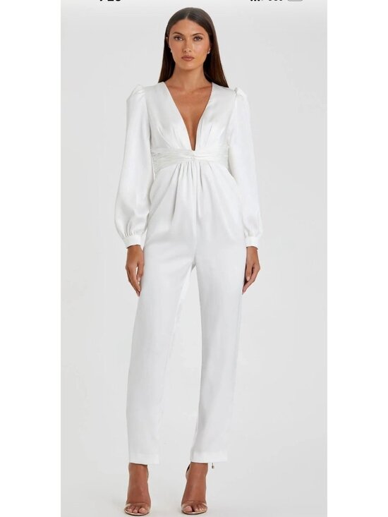 Leena for Mac Duggal Pants - Mac Duggal Formal Long Sleeve White Satin Jumpsuit Size 2